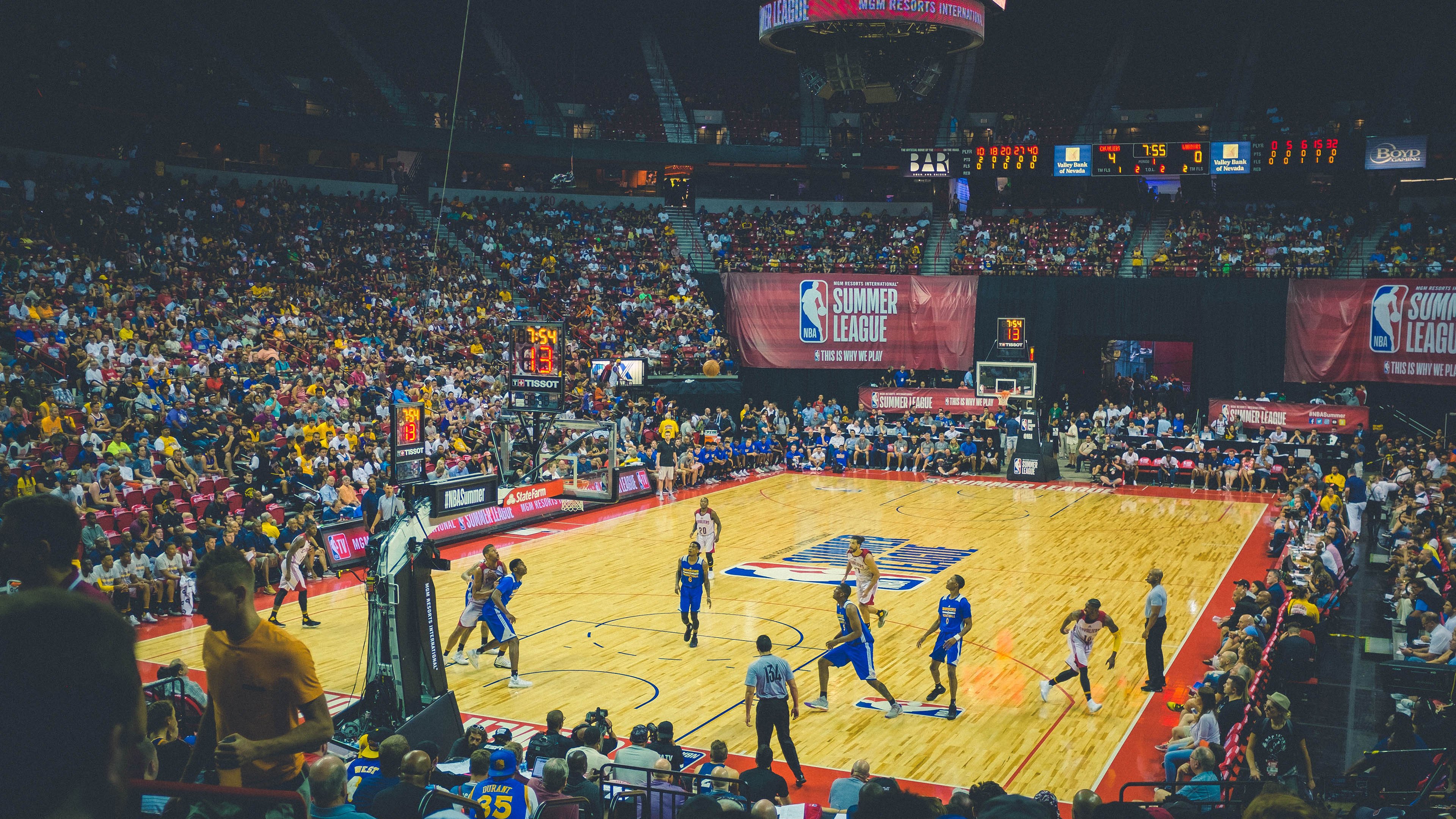 舞台越大越强，西亚卡姆的蜕变与广东队的奇才终结术