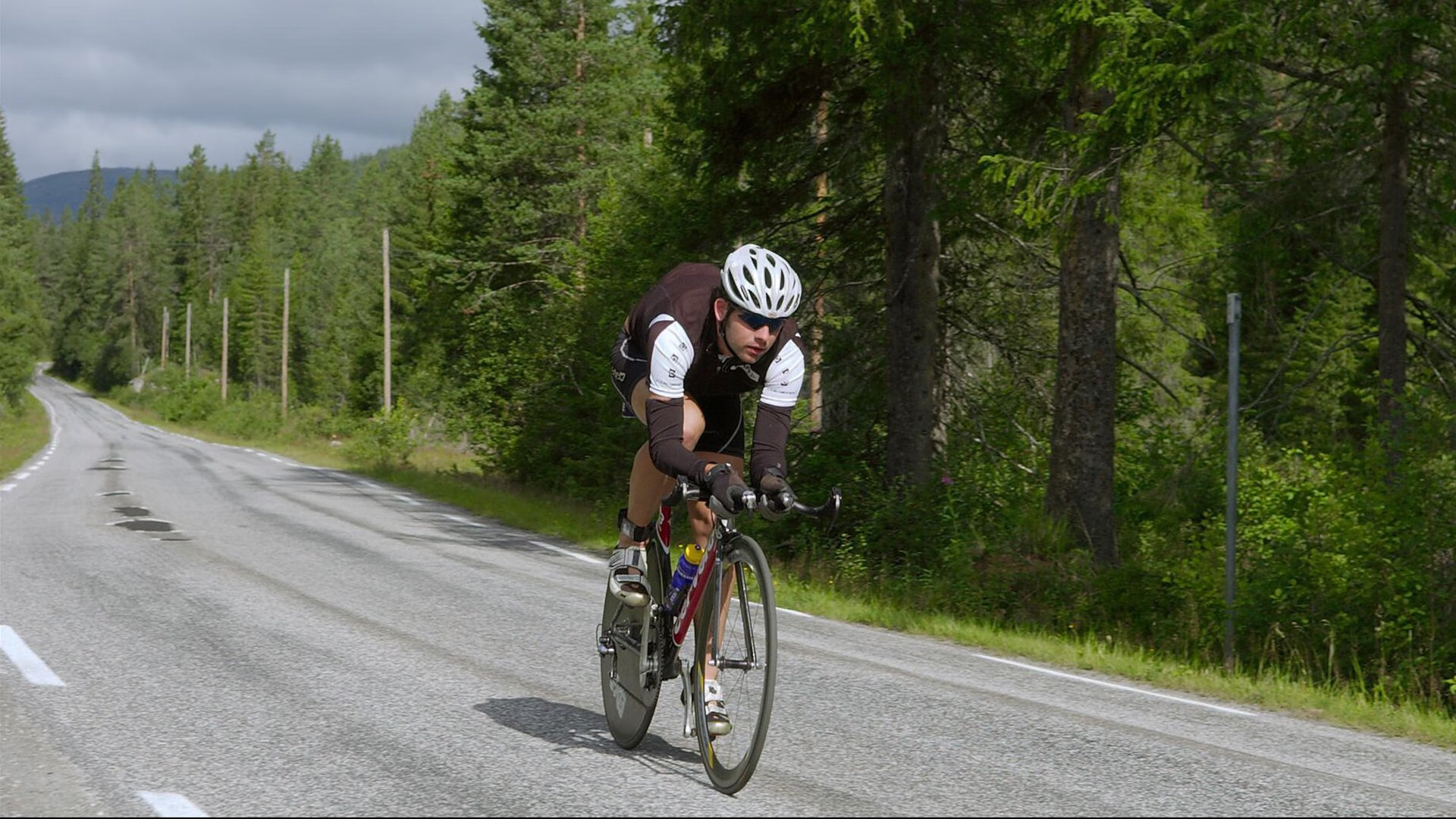 德布劳内，大场面先生如何助比利时瑞典式淘汰赛过关瑞士