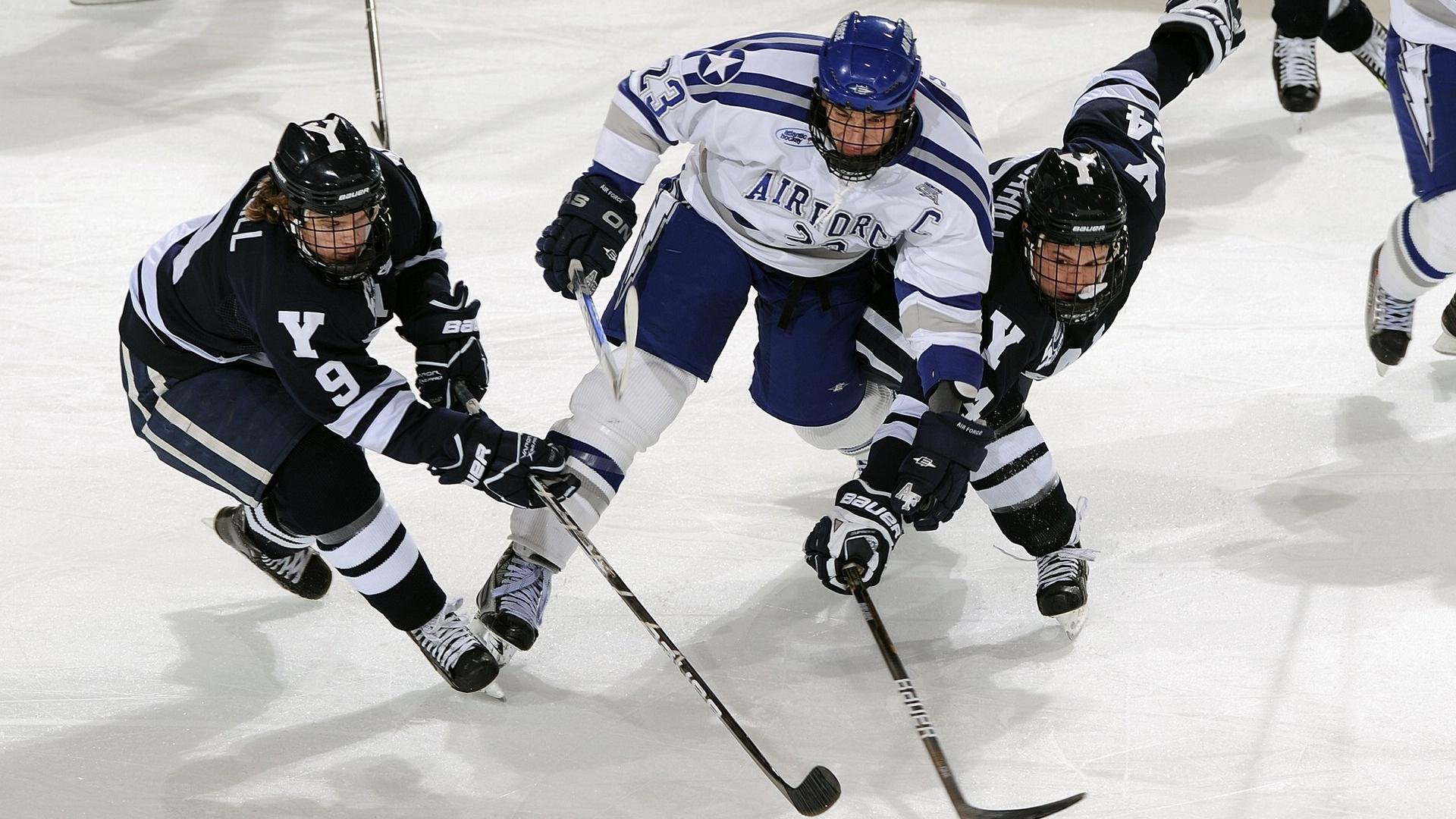 华沙之矛刺穿三狮，波尔统治级表现引领波兰横扫英格兰